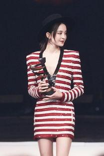 娱乐圈吃瓜明星杨幂微博,娱乐圈风云再起，瓜王归来！